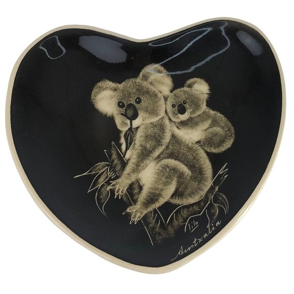 Heart-Shaped Ceramic Plate With Koala Design Handpainted "Australia" - Picture 1 of 11
